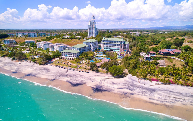 Grand Evenia Bijao Hotel — All Inclusive
