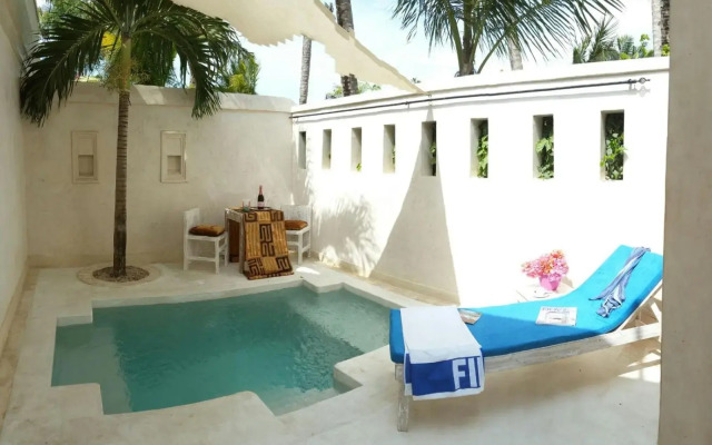 The Villa Luxury Suites Hotel