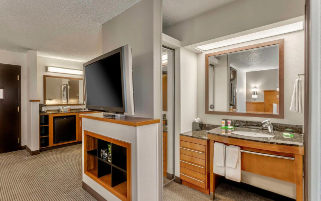 Hyatt Place Kansas City/Overland Park/Convention Center