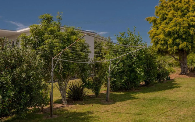 Silver Sands - Cooks Beach Holiday Home