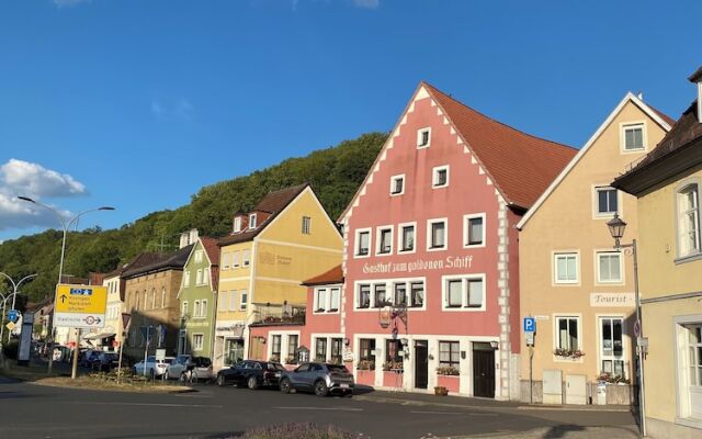 Gasthof zum goldenen Schiff