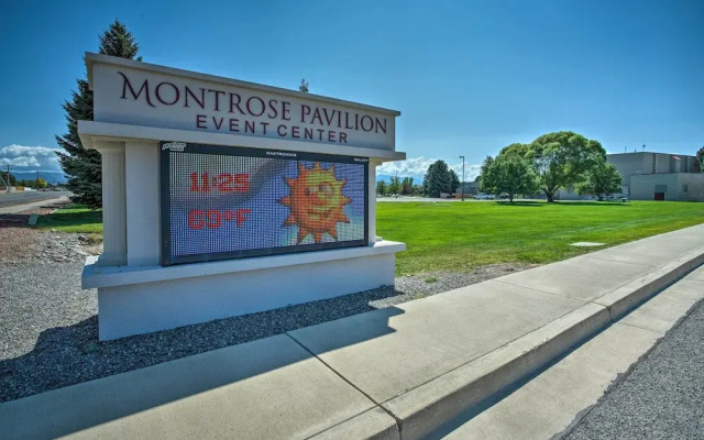 Montrose Adventure Base: Near Skiing & San Juans!