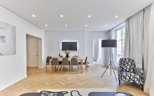 127 - Urban Beautiful 4BR in Montorgueil