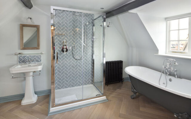 The George Townhouse