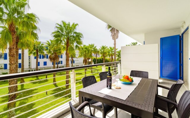 Marina Apartment by AGProperties