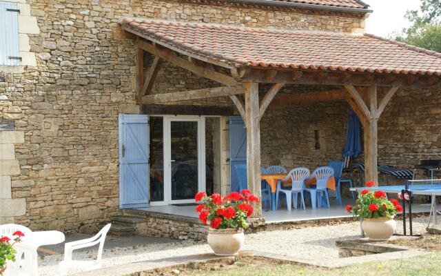Beautiful Holiday Home with Pool in Saint-Pompont
