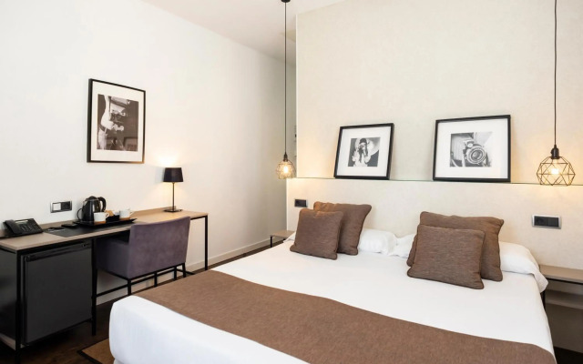 Blanq Carmen Hotel