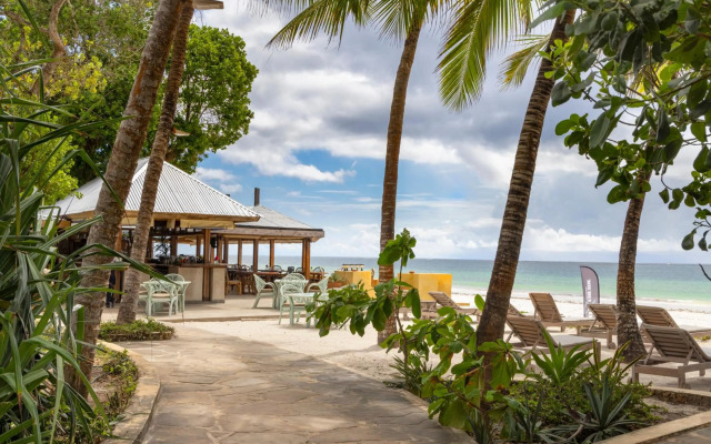 Blue Marlin Beach Hotel