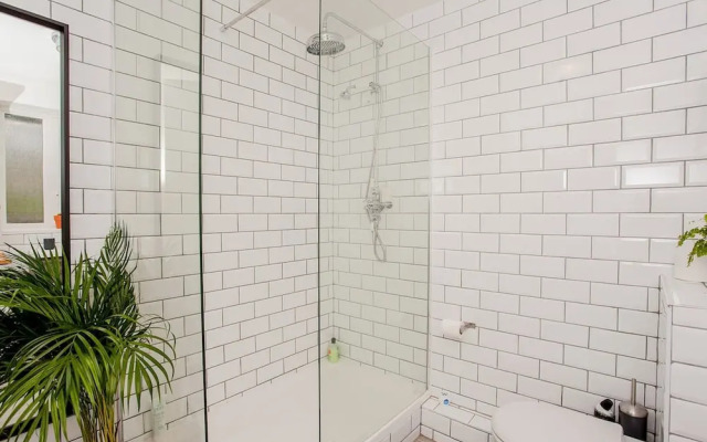 Modern Central 1 Bed in Clerkenwell - sleeps 4