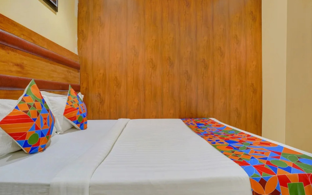 Fabexpress Colaba Grand