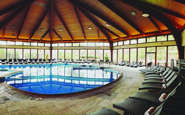 Abbey Resort and Avani Spa