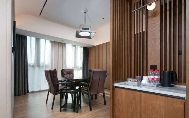 Ramada by Wyndham Changsha West Hotel
