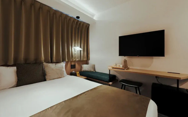 R Hotel Namba Daikokucho
