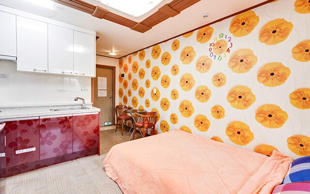 Daebudo Blue Sunset Pension