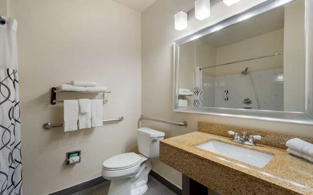Best Western Airport Suites