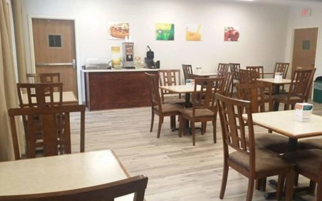 Days Inn & Suites Schoharie