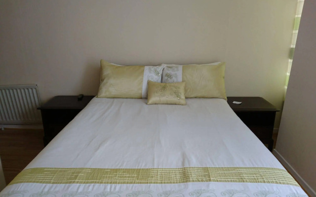 Dee Hotel