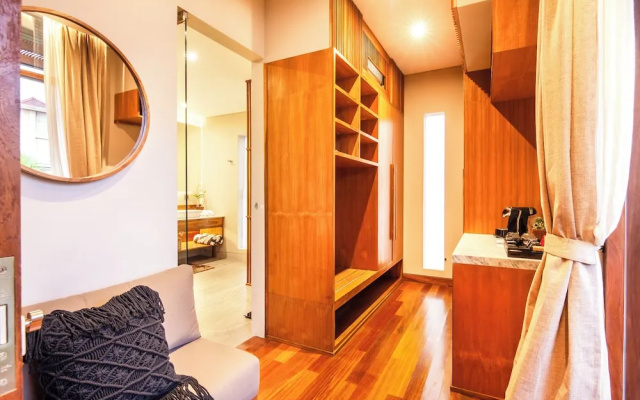 Luxury 6BR Canggu 400m to Finns Beach – Guest Rooms – Tibubeneng