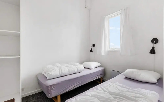 6 Person Holiday Park Home in Vipperod