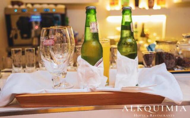 Alkquimia Hotel Lounge and Bar