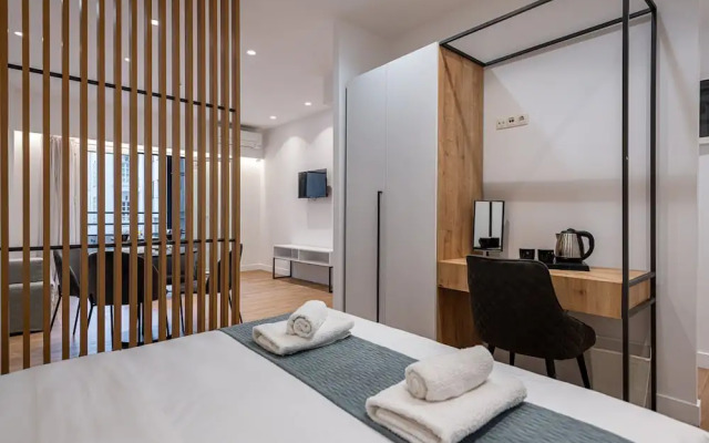 Kriel Suites by LIV Homes Room 102