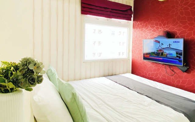 Vibrant Look 2Br At Apartment Green Pramuka City