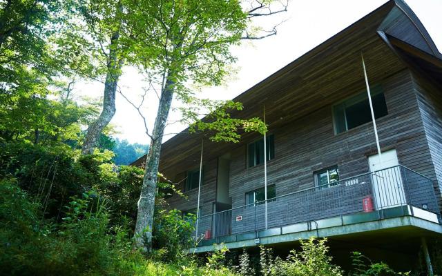 Hakone Retreat Fore