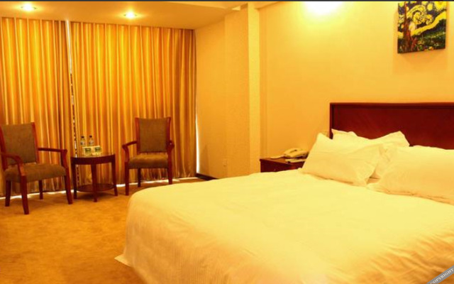 GreenTree Inn Zhenjiang Nanmenwai Street Shell Hotel