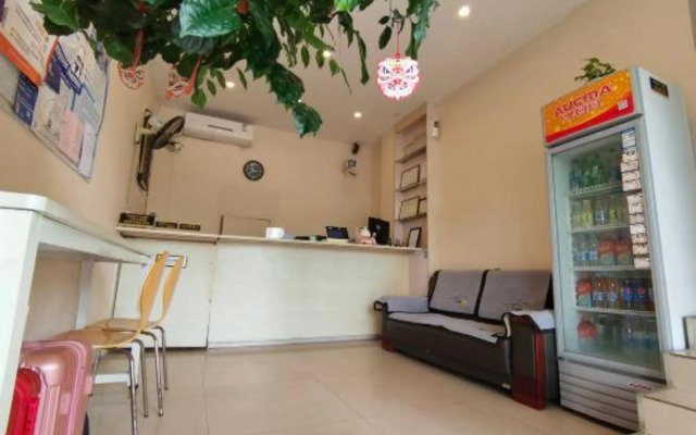 Jialu Hostel