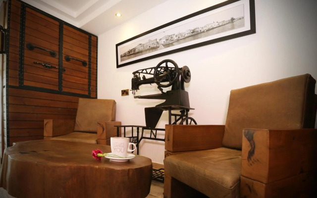 Pier Beach Hotel Apartments