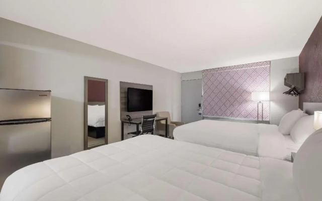 Suburban Studios Cleveland Central