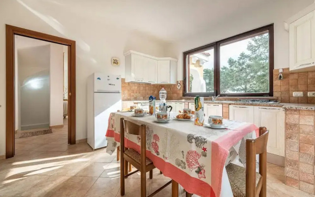 Amazing Detached Villa for 8 Guests Near Stintino
