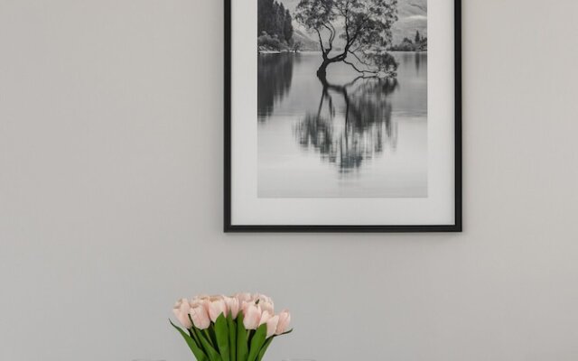 SPA & Parking Apartment by Renters