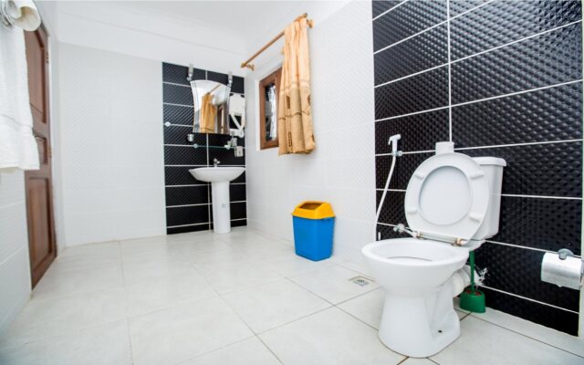 Best Western Jangwani Sea Breeze Hotel