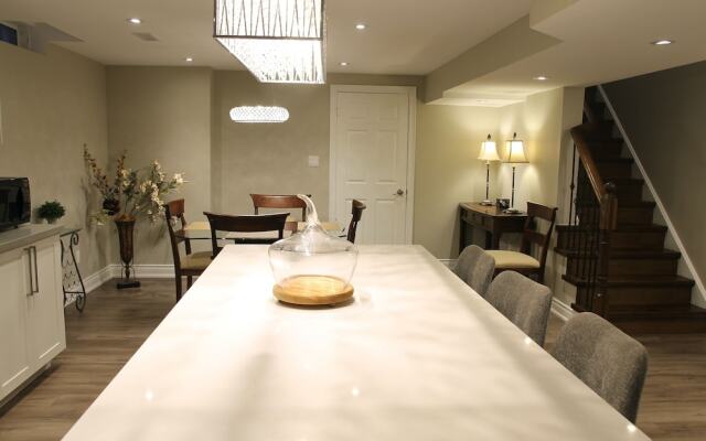 Fully Furnished Private Guest Suite