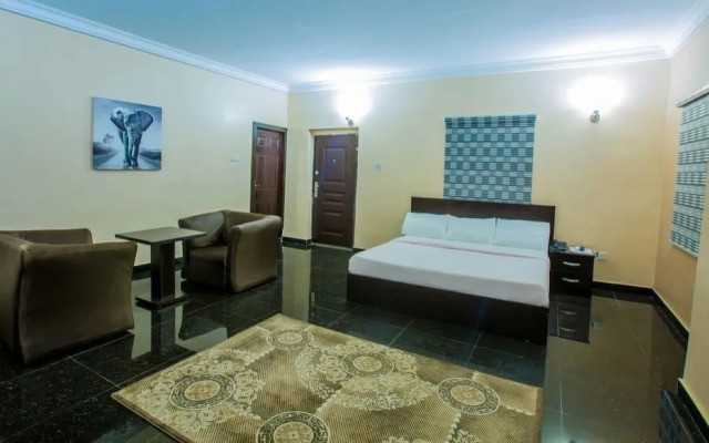 Frankeyz Haven Suites