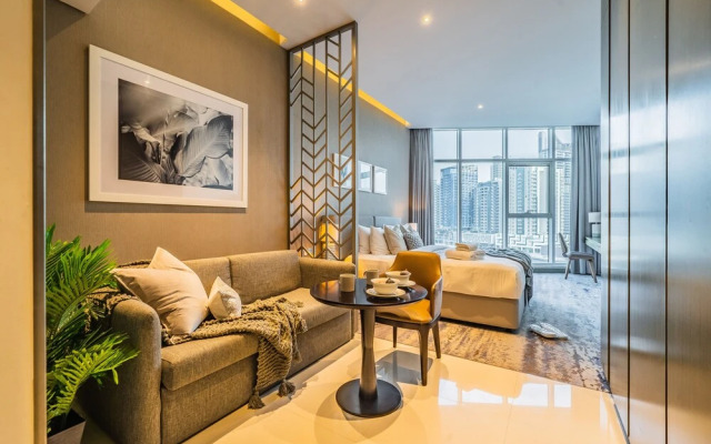 Monty - Eloquent Cozy Studio with Incredible Canal Views