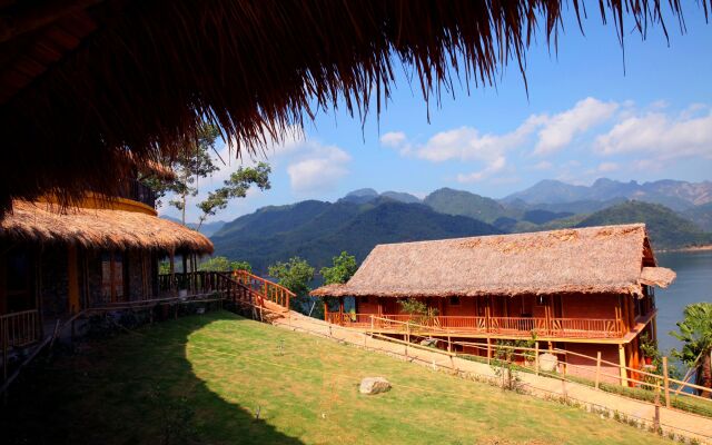 Mai Chau Hideaway Resort