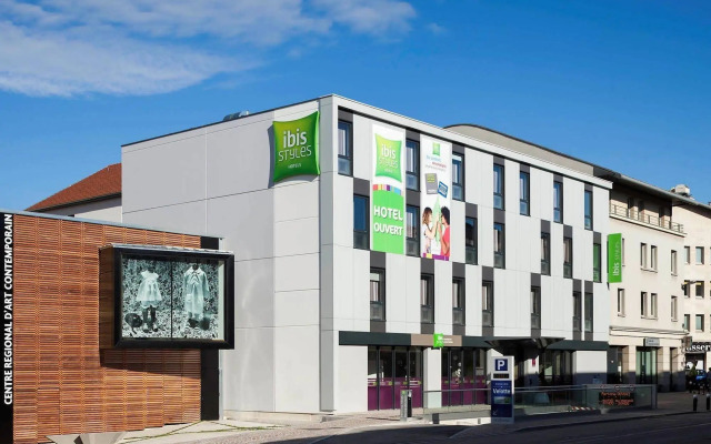 ibis Styles Montbeliard Centre Velotte