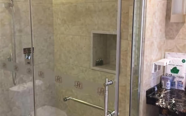 Jinhu Hotel