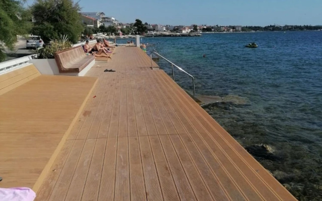Petin - 5m From the sea - A1