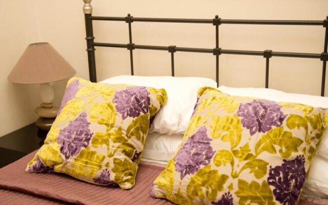 Hakerem Luxury Suites