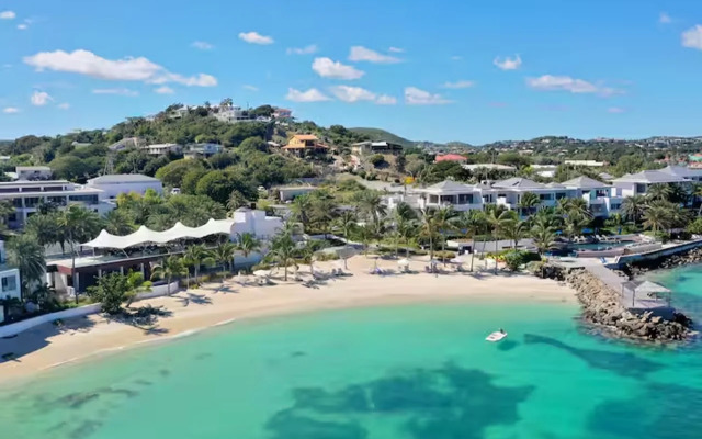 Hodges Bay Resort & Spa, an HQ Luxury Resort & Residences