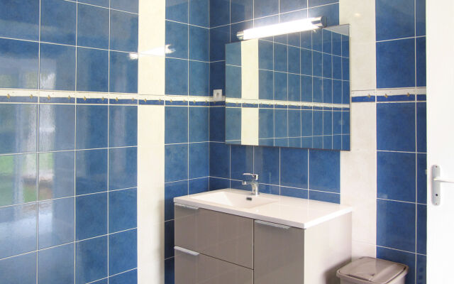 Holiday Home La Piscine - LEN400