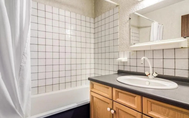 Appartement Esquièze-Sère, 3 pièces, 6 personnes - FR-1-402-9