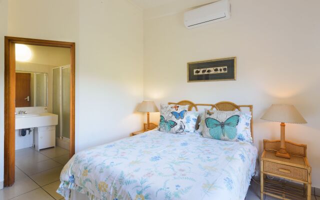 San Lameer Villa Rentals  2609