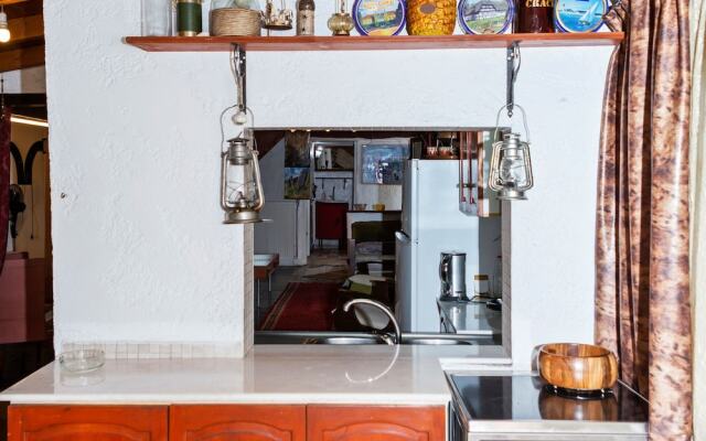 Restful Apartment in Istiaia With Patio