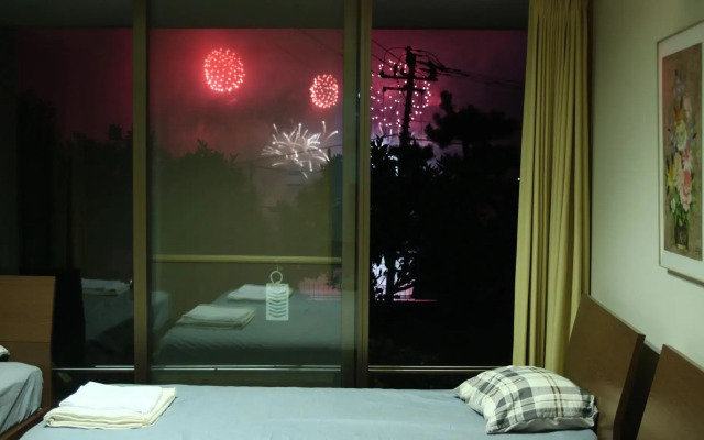 Atami Onsen GUEST HOUSE MEGUMI - Hostel