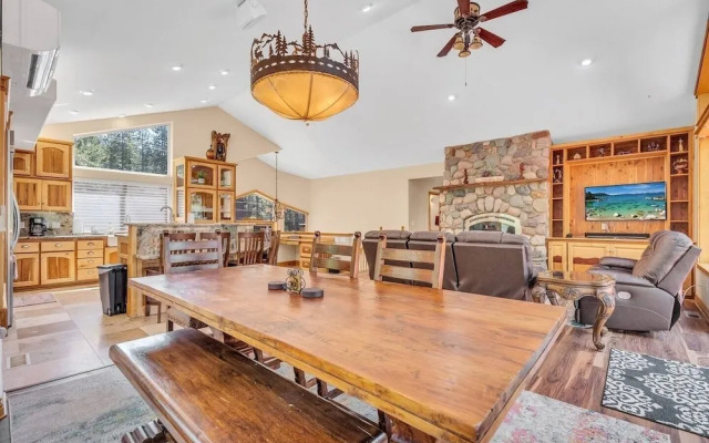 1603 Bel Aire Circle 3 Bedroom Home by RedAwning