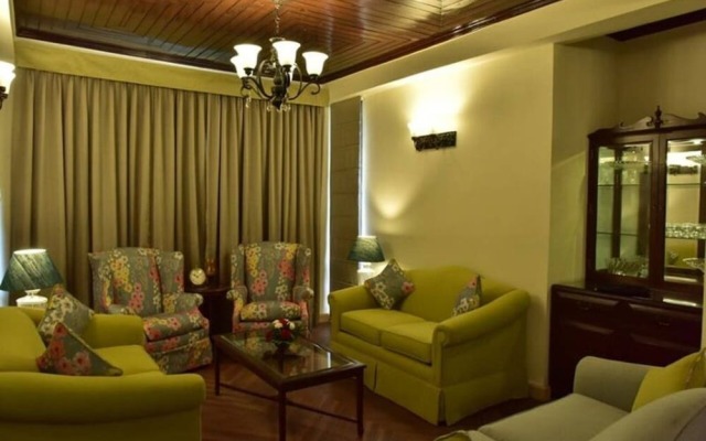 Adb Rooms The Oak Tree House